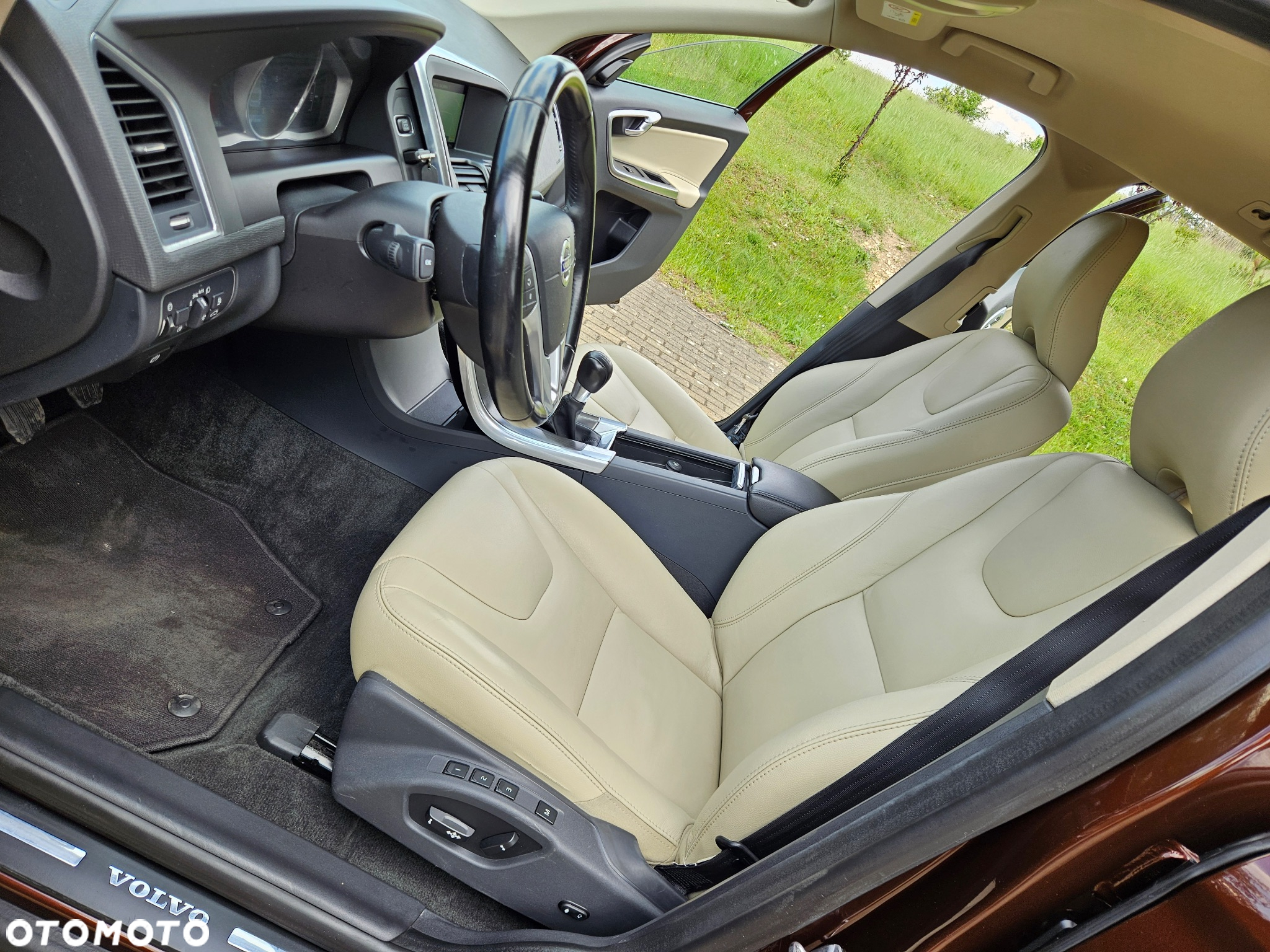 Volvo XC 60 D4 AWD Summum - 17