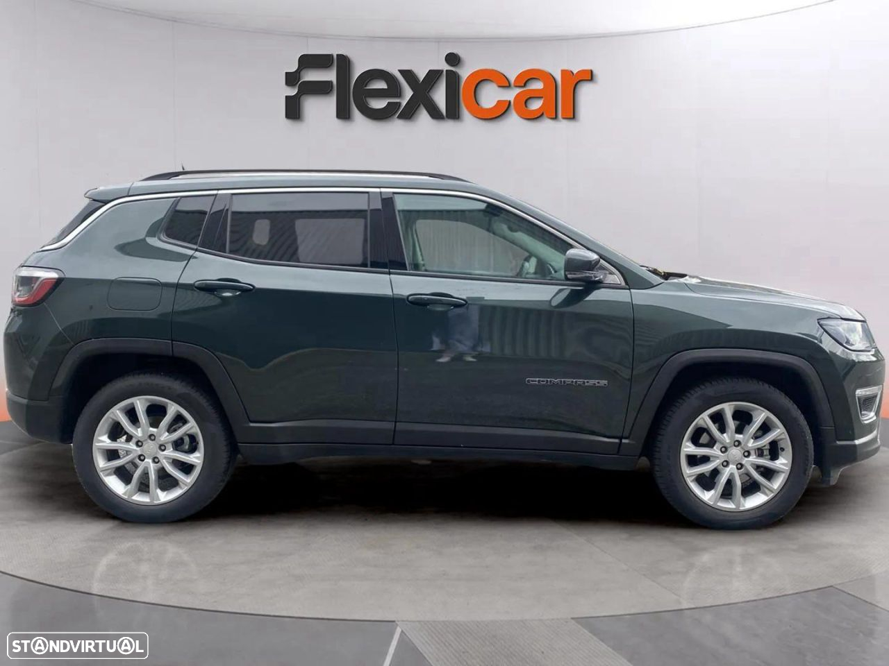 Jeep Compass 1.3 T Limited DCT - 3