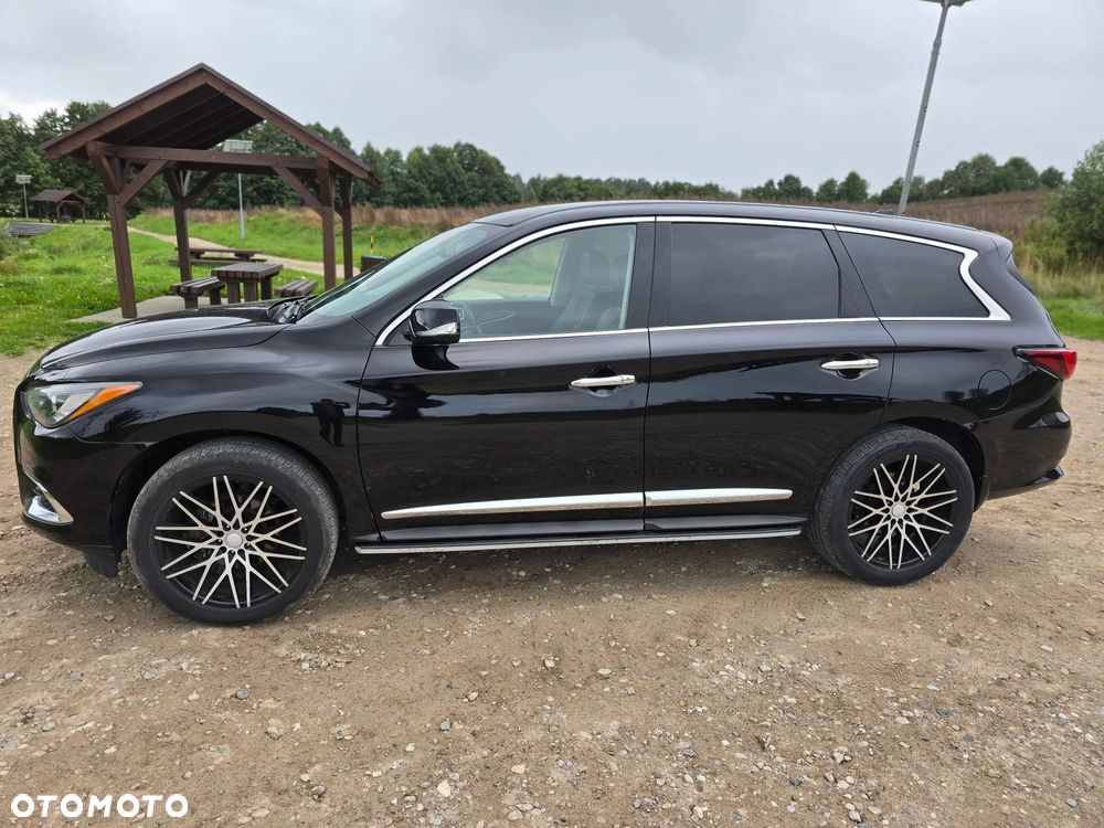 Infiniti QX60 - 8