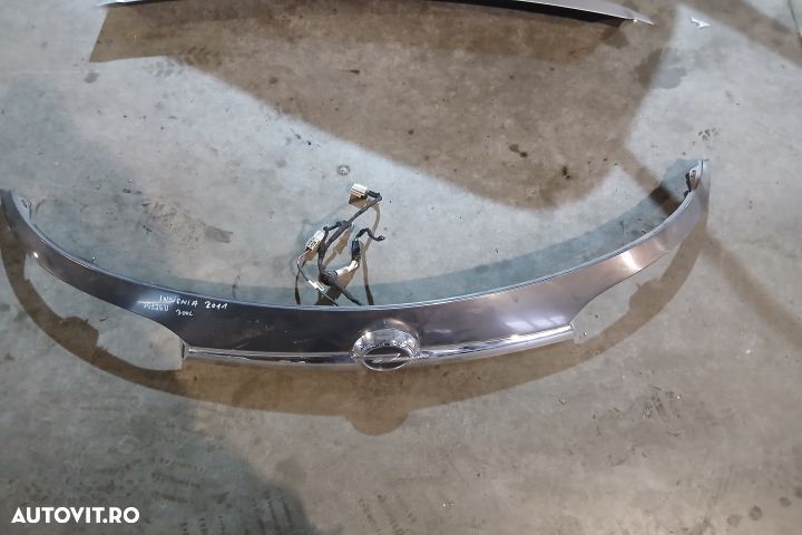 ORNAMENT HAYON 22804084 22804086 22804084 22804086 Opel Insignia A [f - 1