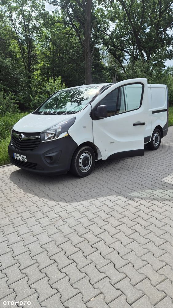 Opel Vivaro - 17
