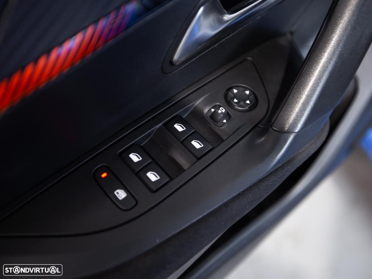 Peugeot e-2008 50 kWh Active Pack - 13