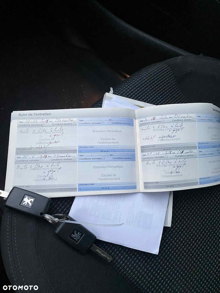 Peugeot 5008 HDI FAP 150 Premium - 20