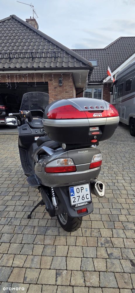 Suzuki Burgman - 6