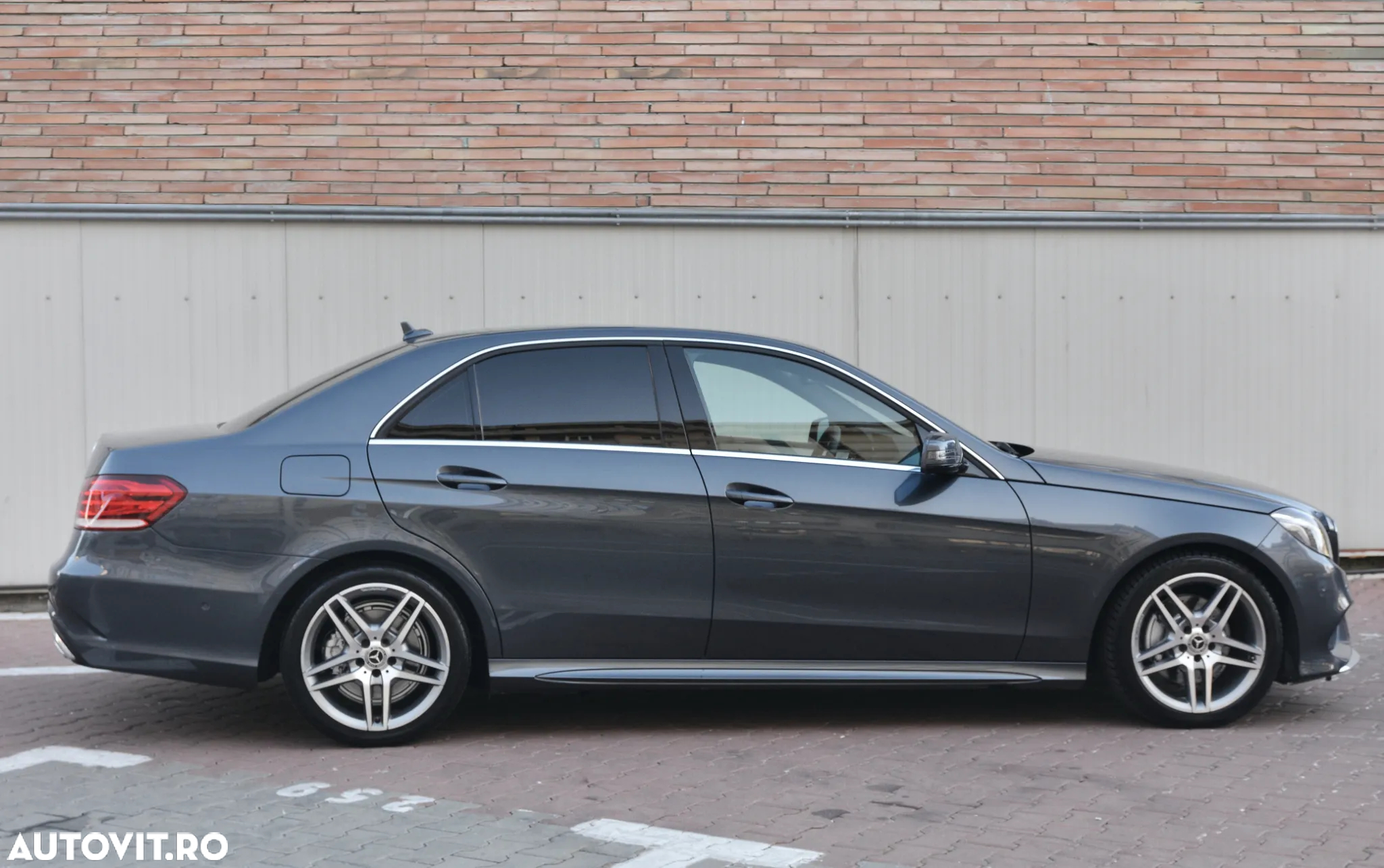 Mercedes-Benz E - 7