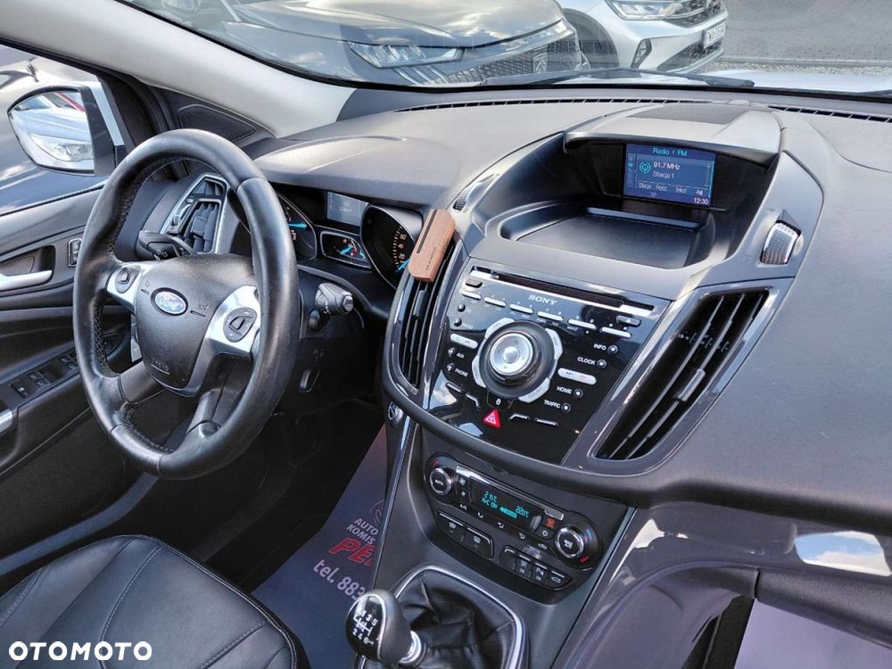 Ford Kuga - 17