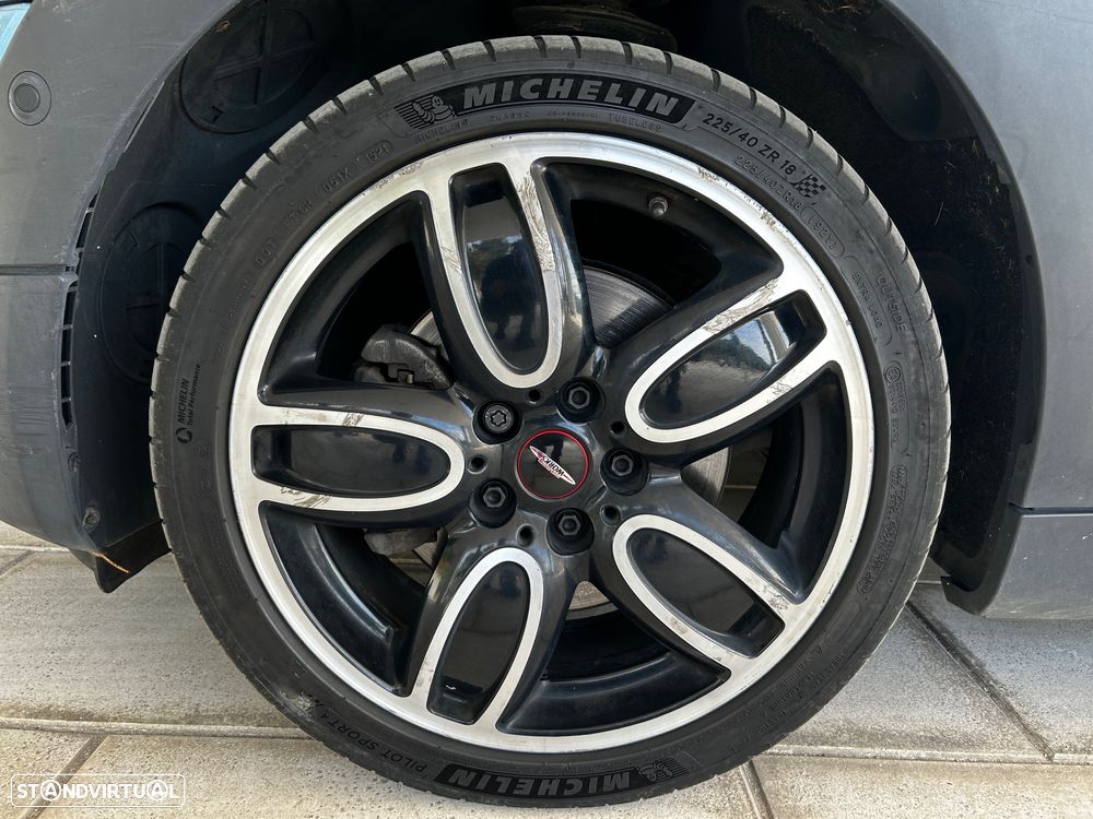 MINI Clubman Cooper SD Auto Desportiva - 11