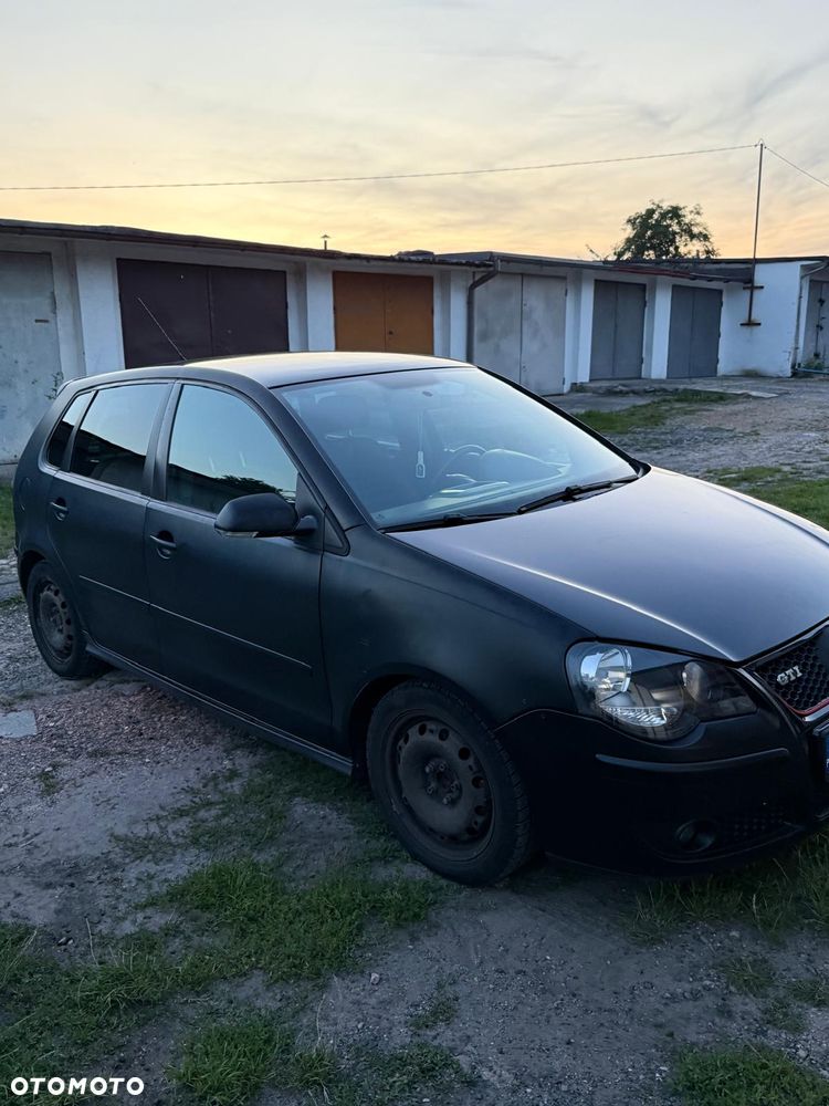 Volkswagen Polo - 6