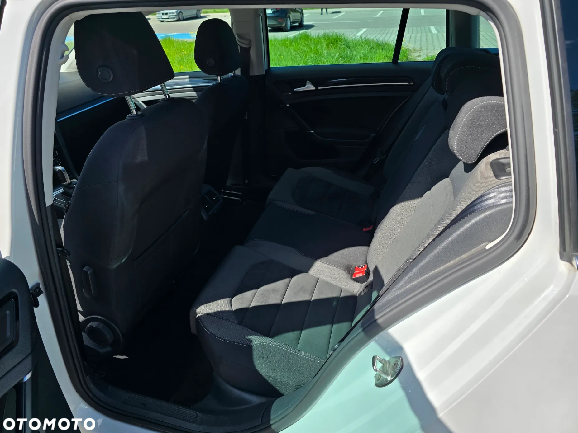 Volkswagen Golf - 4