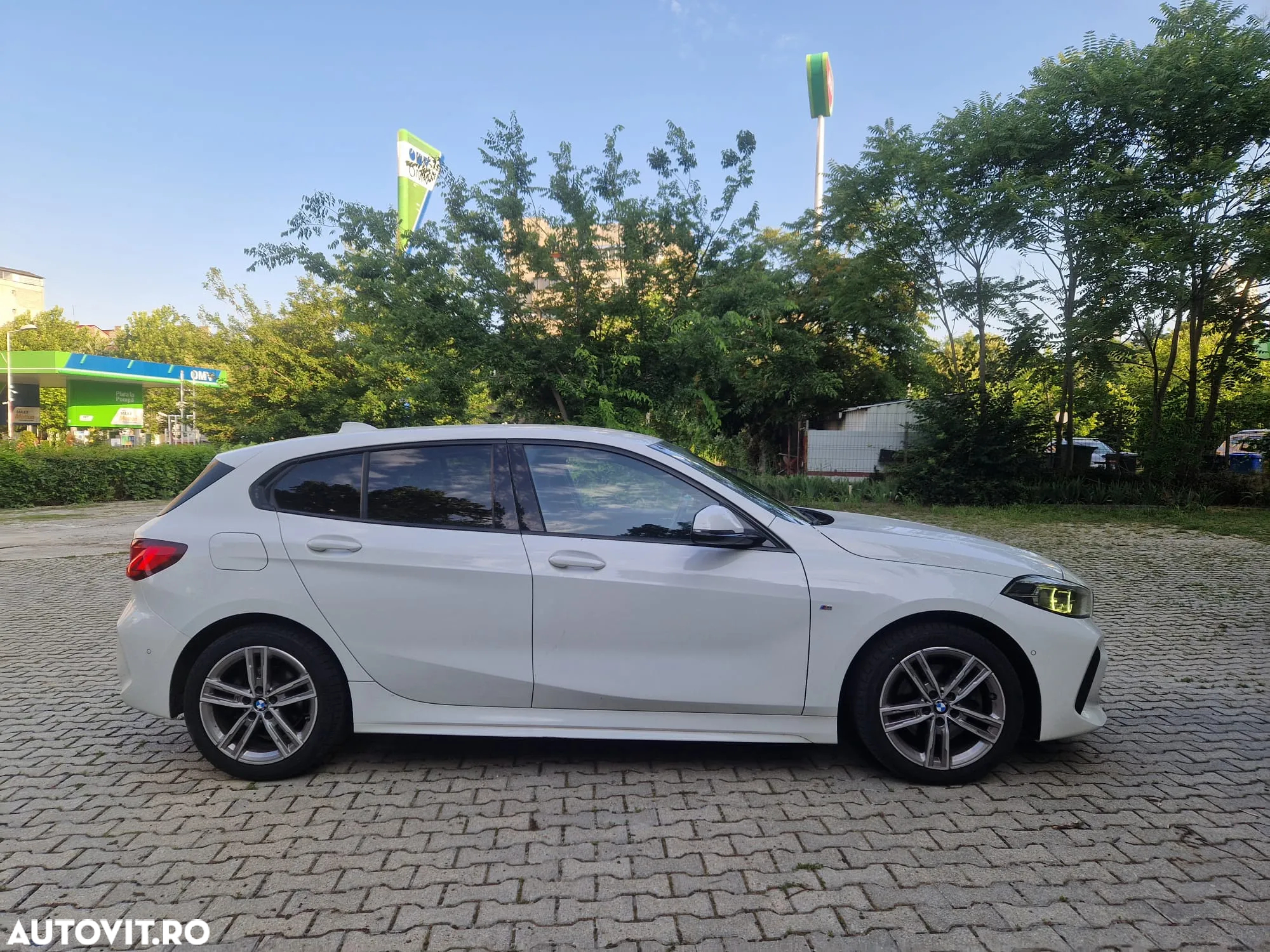 BMW Seria 1 118i Aut. M Sport - 2