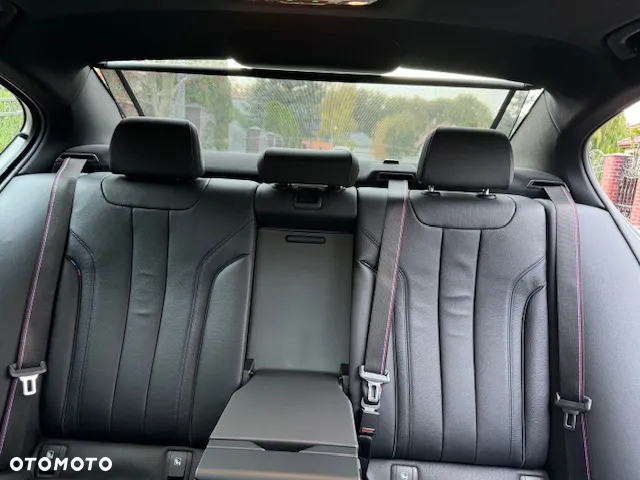 BMW Seria 5 530e iPerformance xDrive - 18