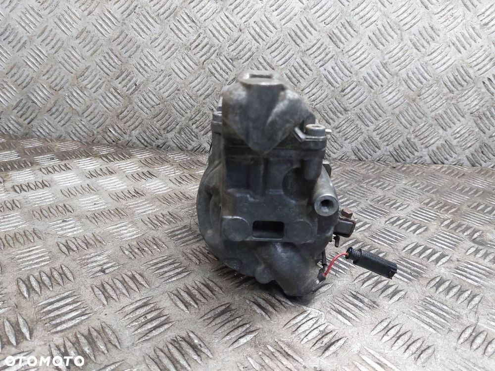SPRĘŻARKA KLIMATYZACJI MERCEDES W168 A170 1.7 CDI A KLASA 447220-8365 - 5