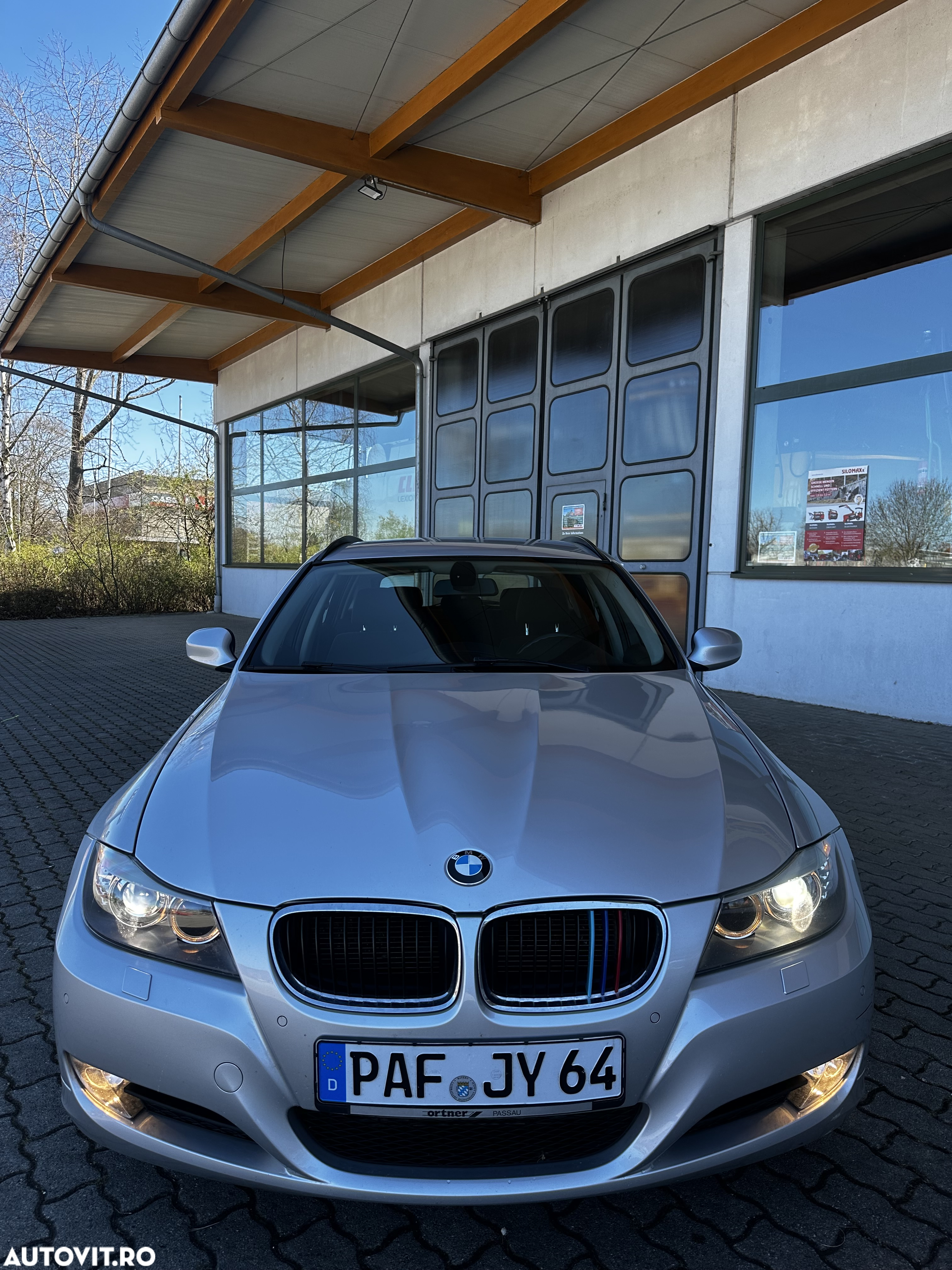 BMW Seria 3 320d DPF Aut. - 6
