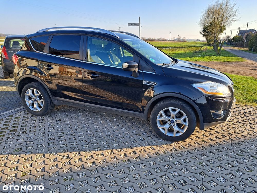 Ford Kuga - 4