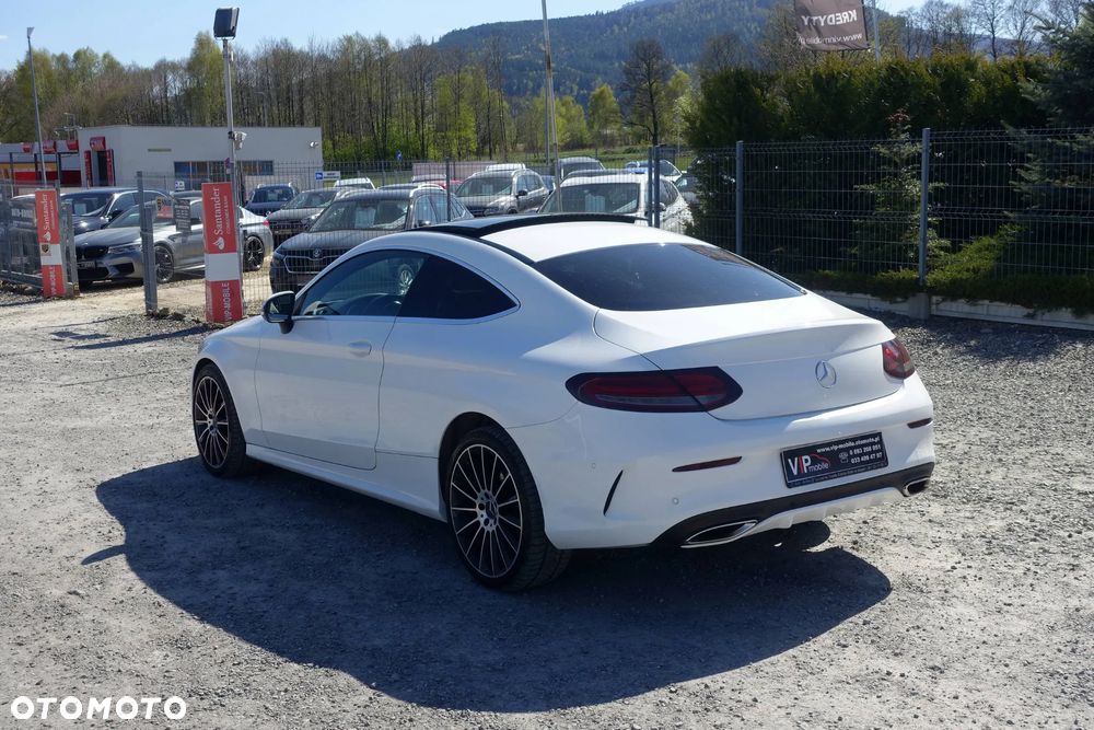 Mercedes-Benz Klasa C 200 4Matic 9G-TRONIC - 7