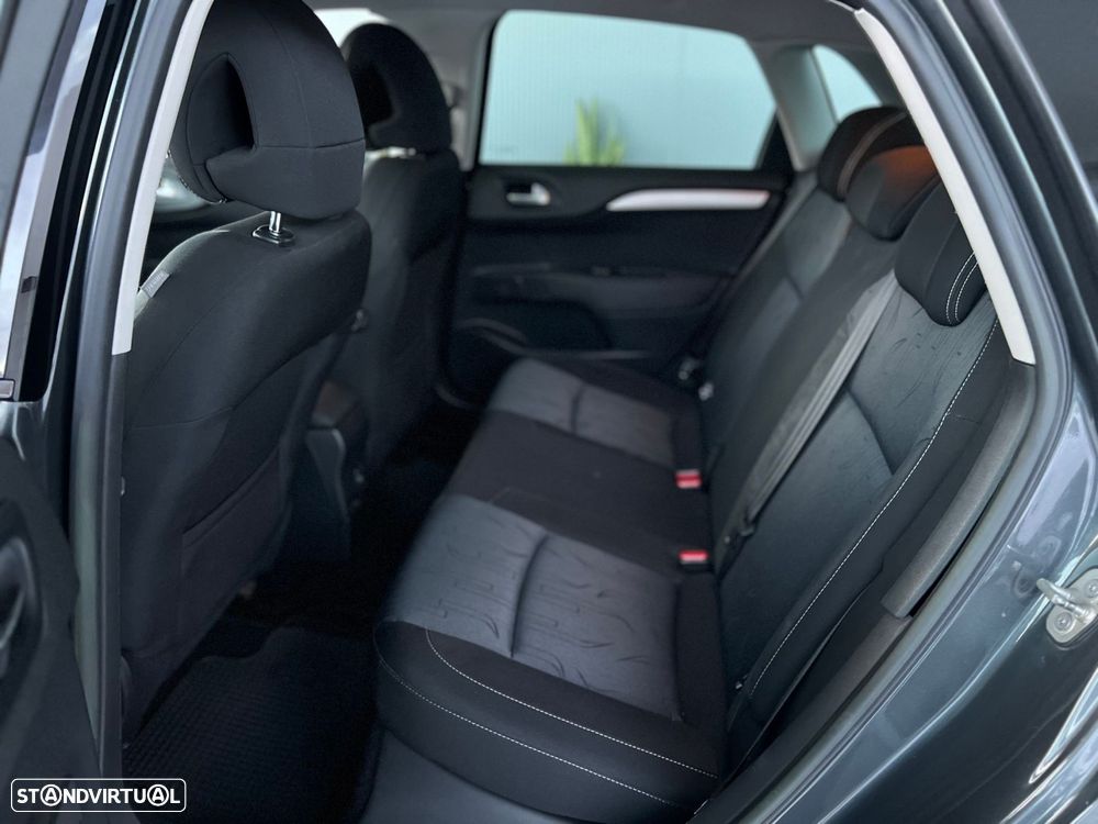 Citroën C4 1.6 e-HDi Air.Collection ETG6 - 23