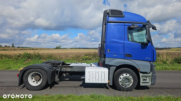 Mercedes-Benz Actros 1842