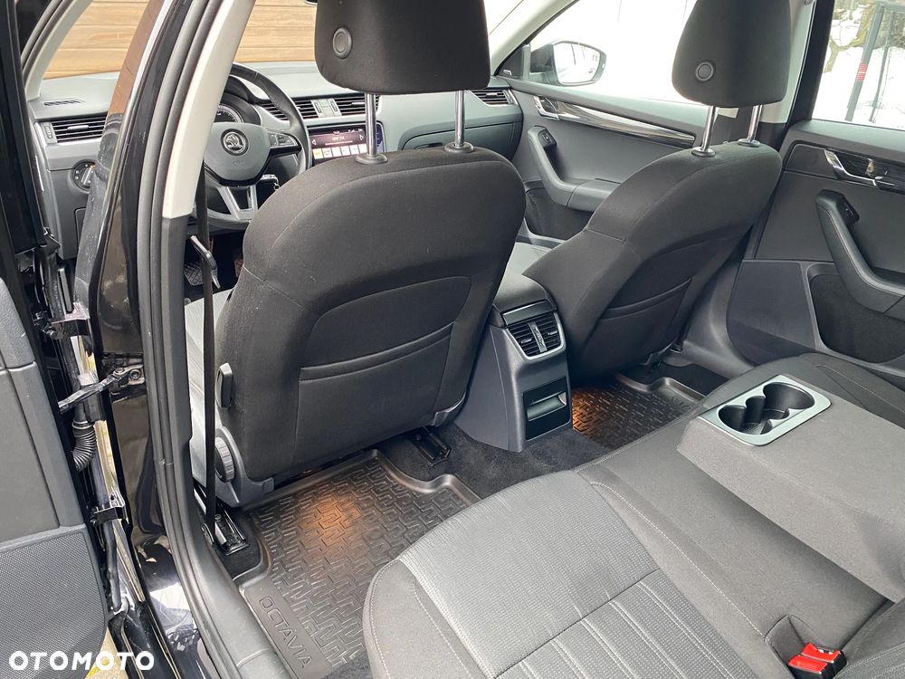 Skoda Octavia 1.8 TSI Style DSG - 8