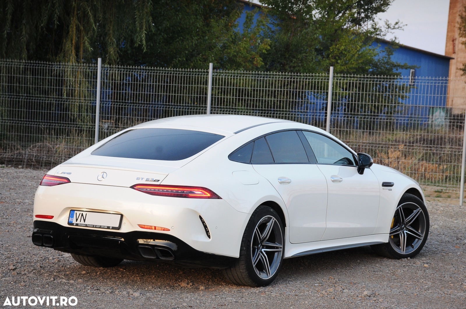 Mercedes-Benz AMG - 5