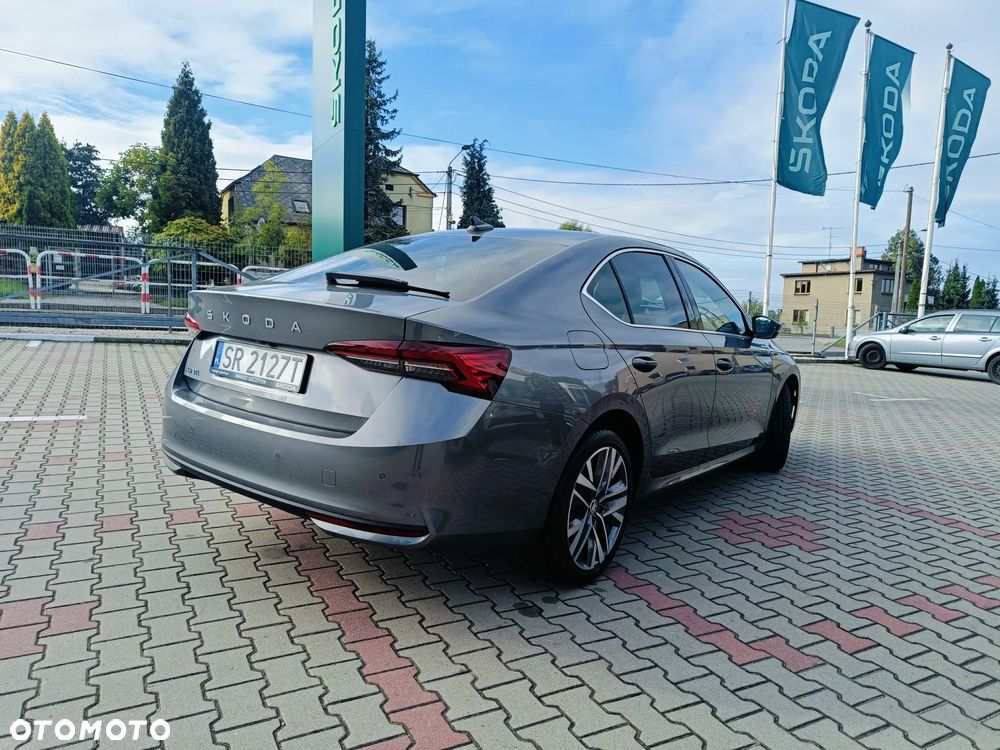Skoda Octavia 2.0 TDI Selection DSG - 5