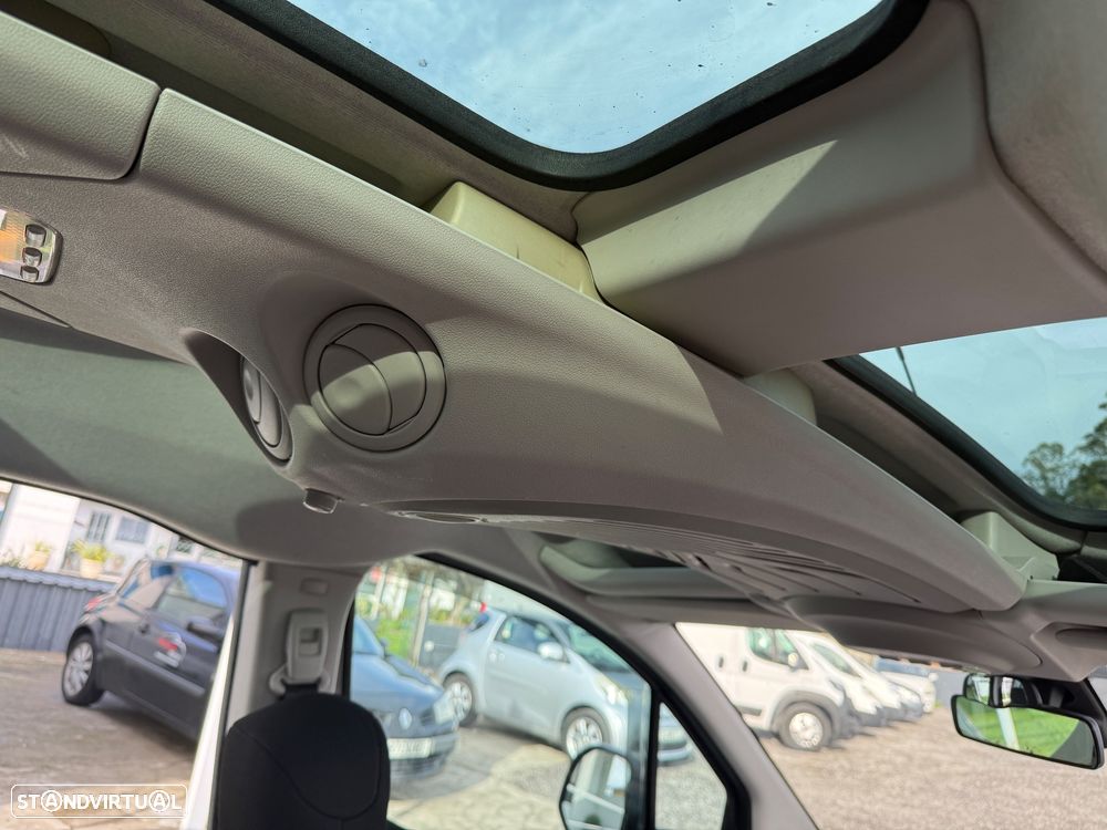 Peugeot Partner HDi FAP 110 Family - 24