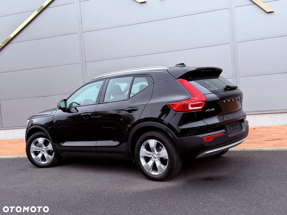 Volvo XC 40 B4 B AWD DKG Plus Bright - 15
