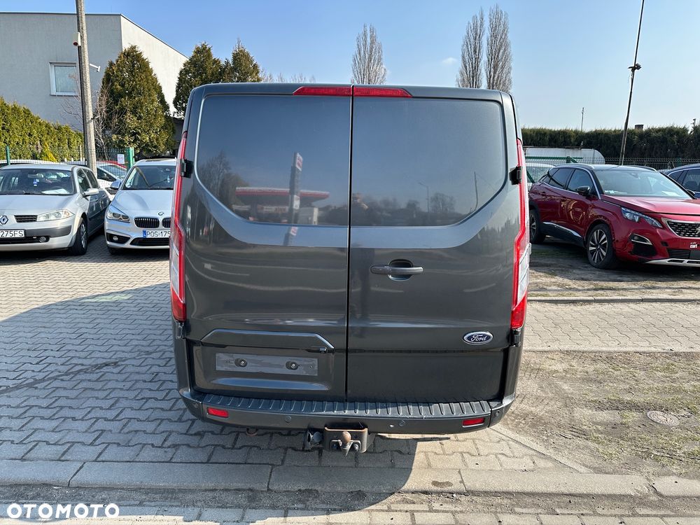 Ford Transit Custom - 12