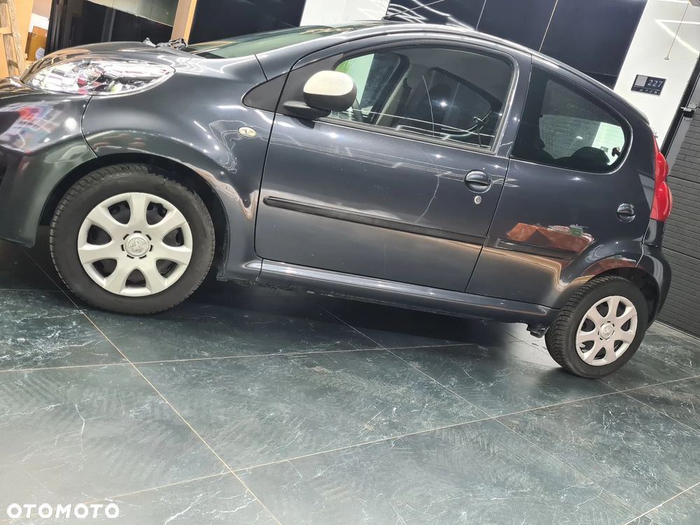 Peugeot 107 1.0 Urban Move Euro5 - 18