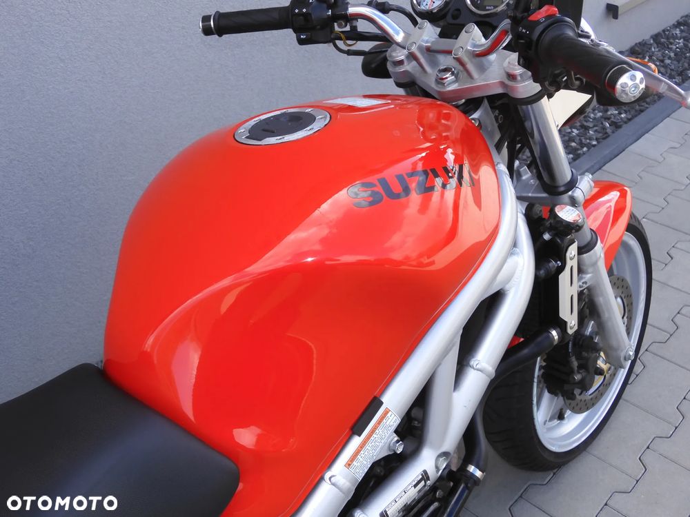 Suzuki SV - 7
