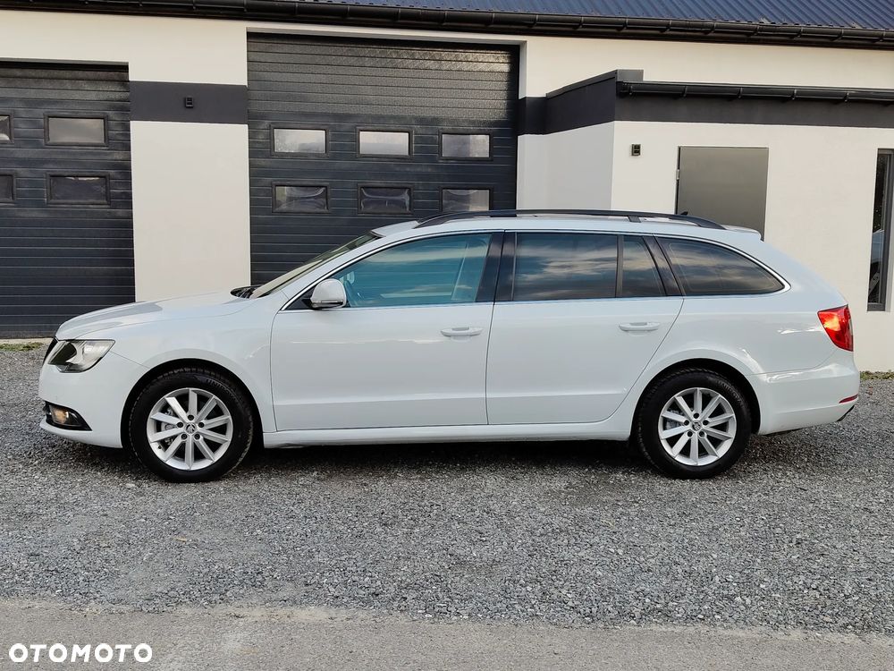 Skoda Superb 1.6 TDI Elegance - 2