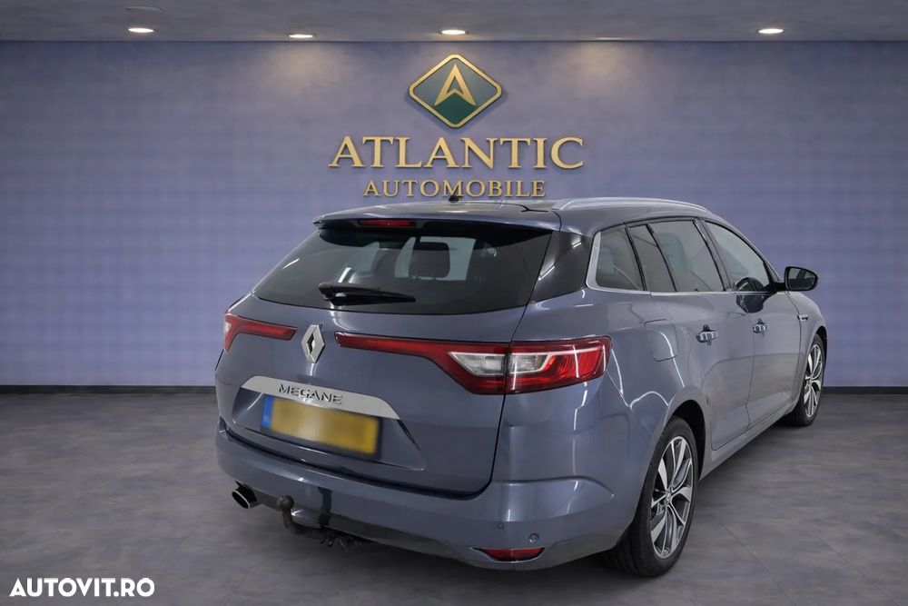 Renault Megane ENERGY TCe 130 BOSE EDITION - 2