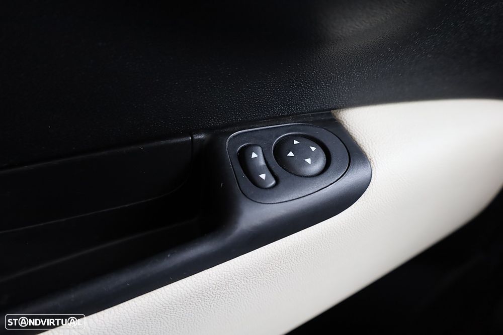 Fiat 500 1.0 Hybrid Dolcevita - 32