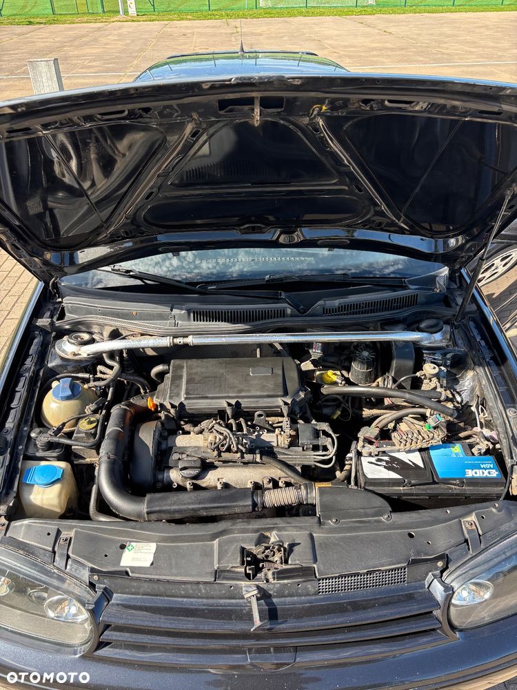 Volkswagen Golf - 9