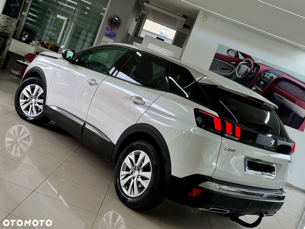 Peugeot 3008 1.6 BlueHDi Allure S&S EAT6 - 4