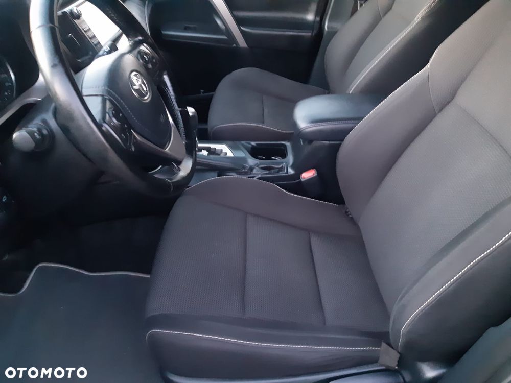 Toyota RAV4 - 14