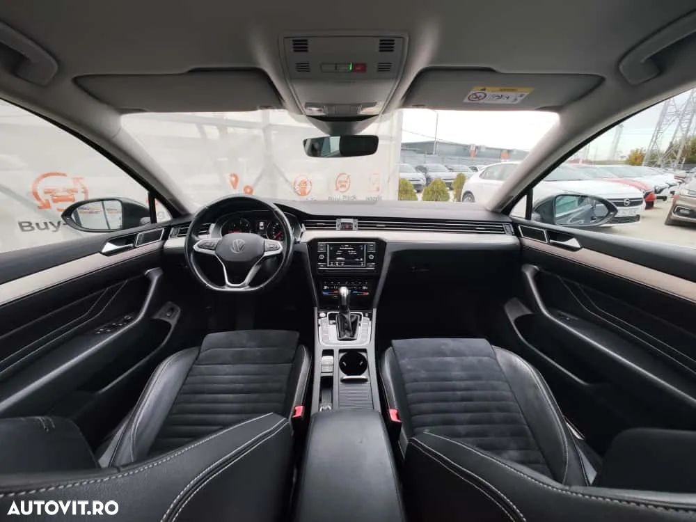 Volkswagen Passat 2.0 TDI DSG Comfortline - 9