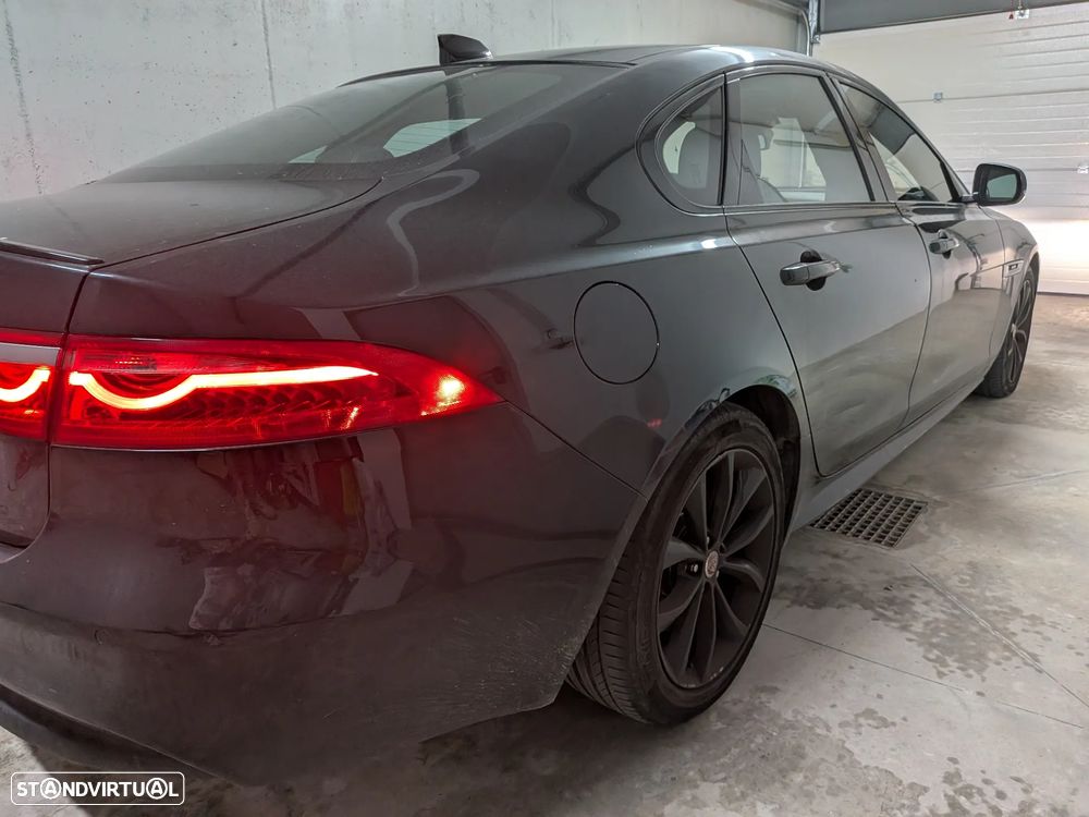 Jaguar XF 20d AWD Aut. R-Sport - 11