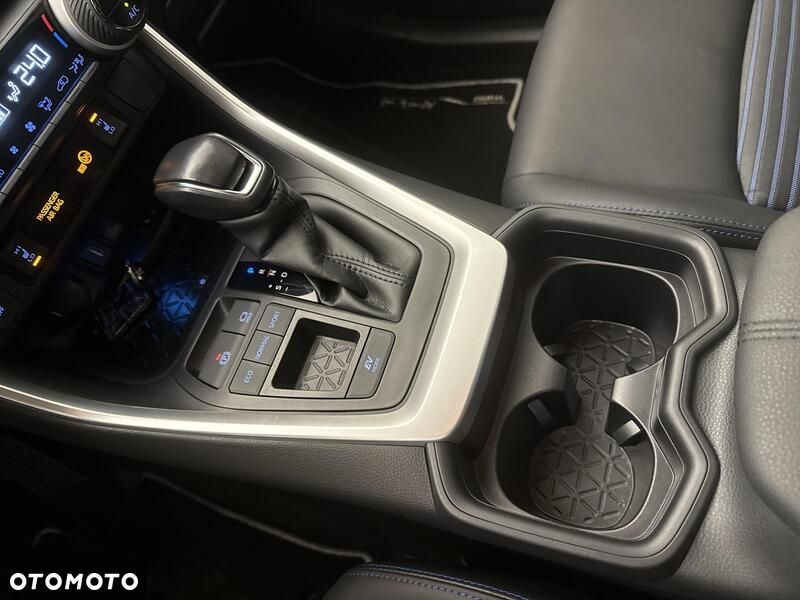 Toyota RAV4 2.5 Hybrid Selection 4x2 - 17