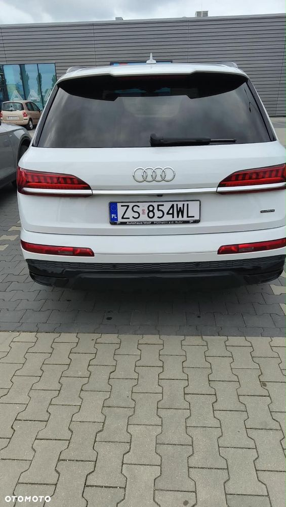 Audi Q7 - 6
