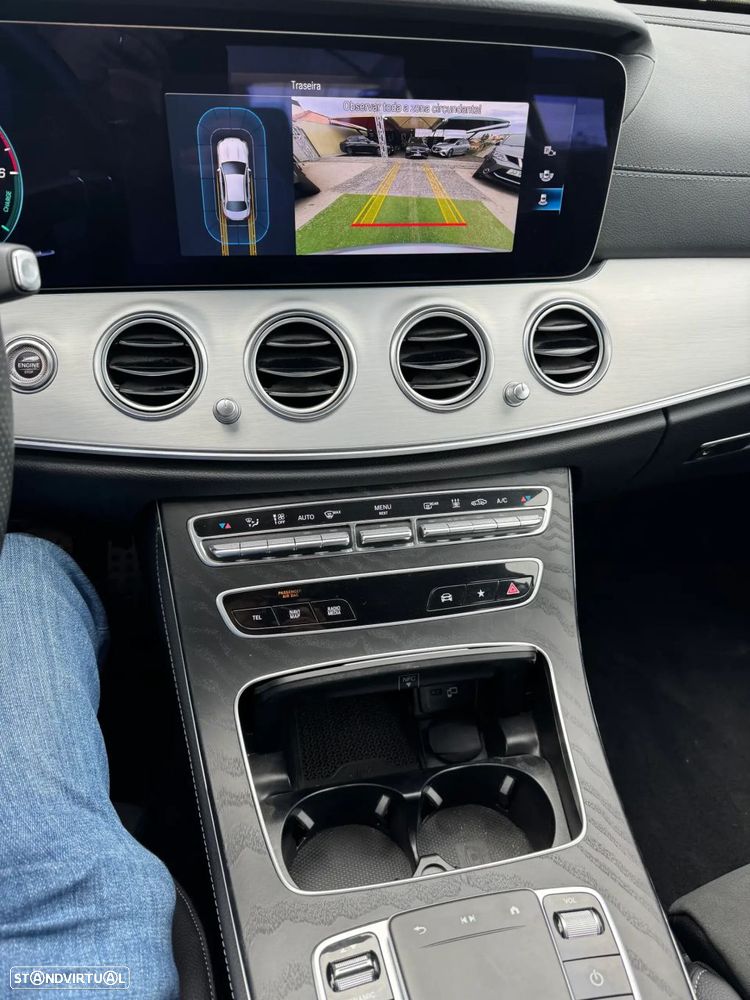 Mercedes-Benz E 300 - 17