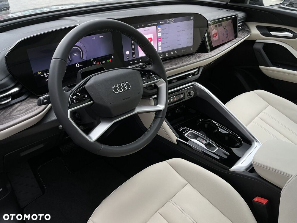 Audi Q5 Sportback - 31