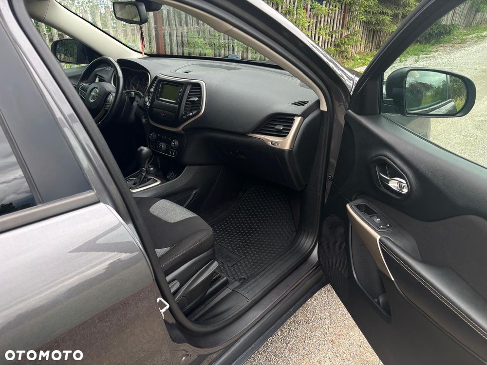 Jeep Cherokee 3.2 V6 Active Drive I Limited - 13