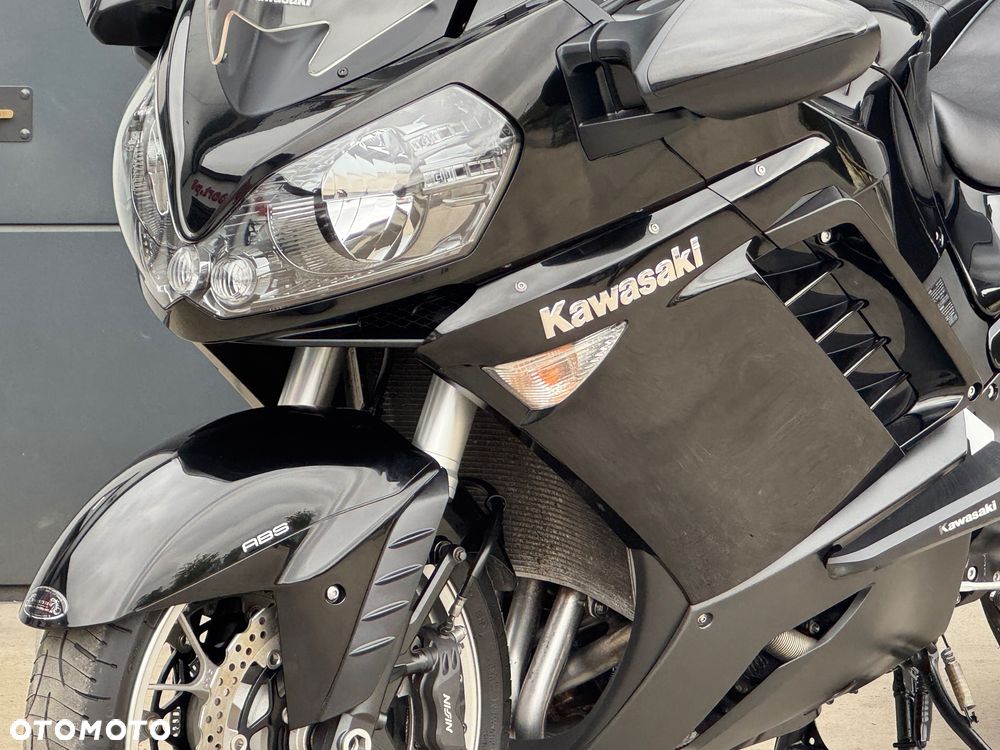 Kawasaki GTR - 21