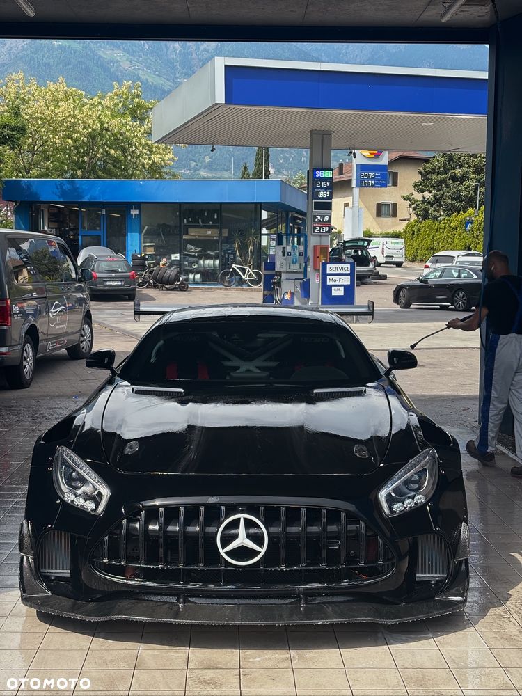 Mercedes-Benz AMG GT - 16
