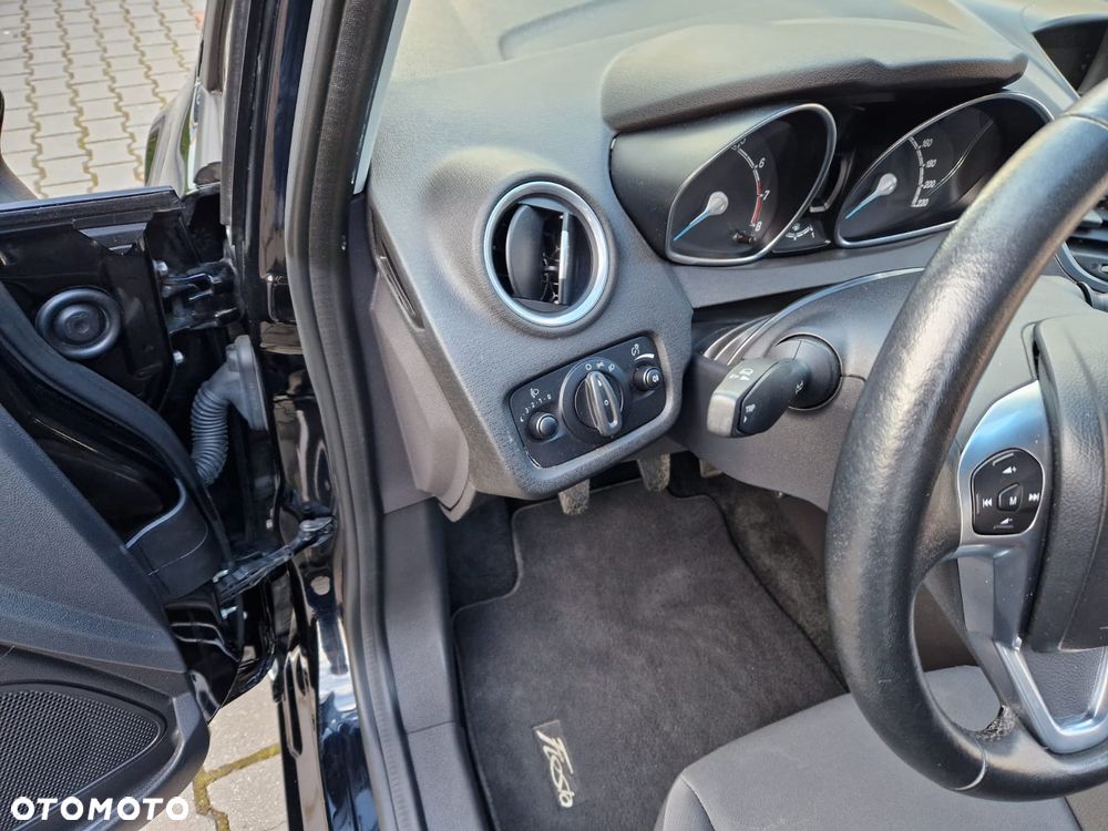 Ford Fiesta 1.25 SYNC Edition - 13