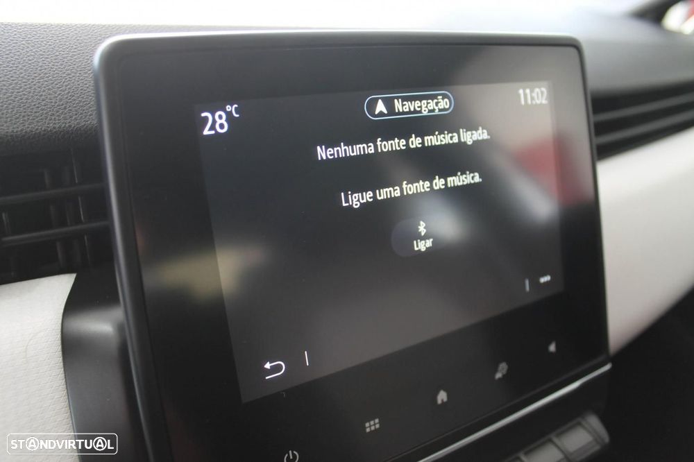Renault Clio TCe 90 EVOLUTION - 11