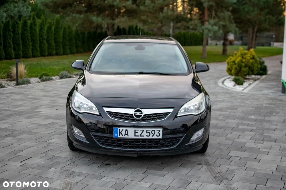Opel Astra - 11