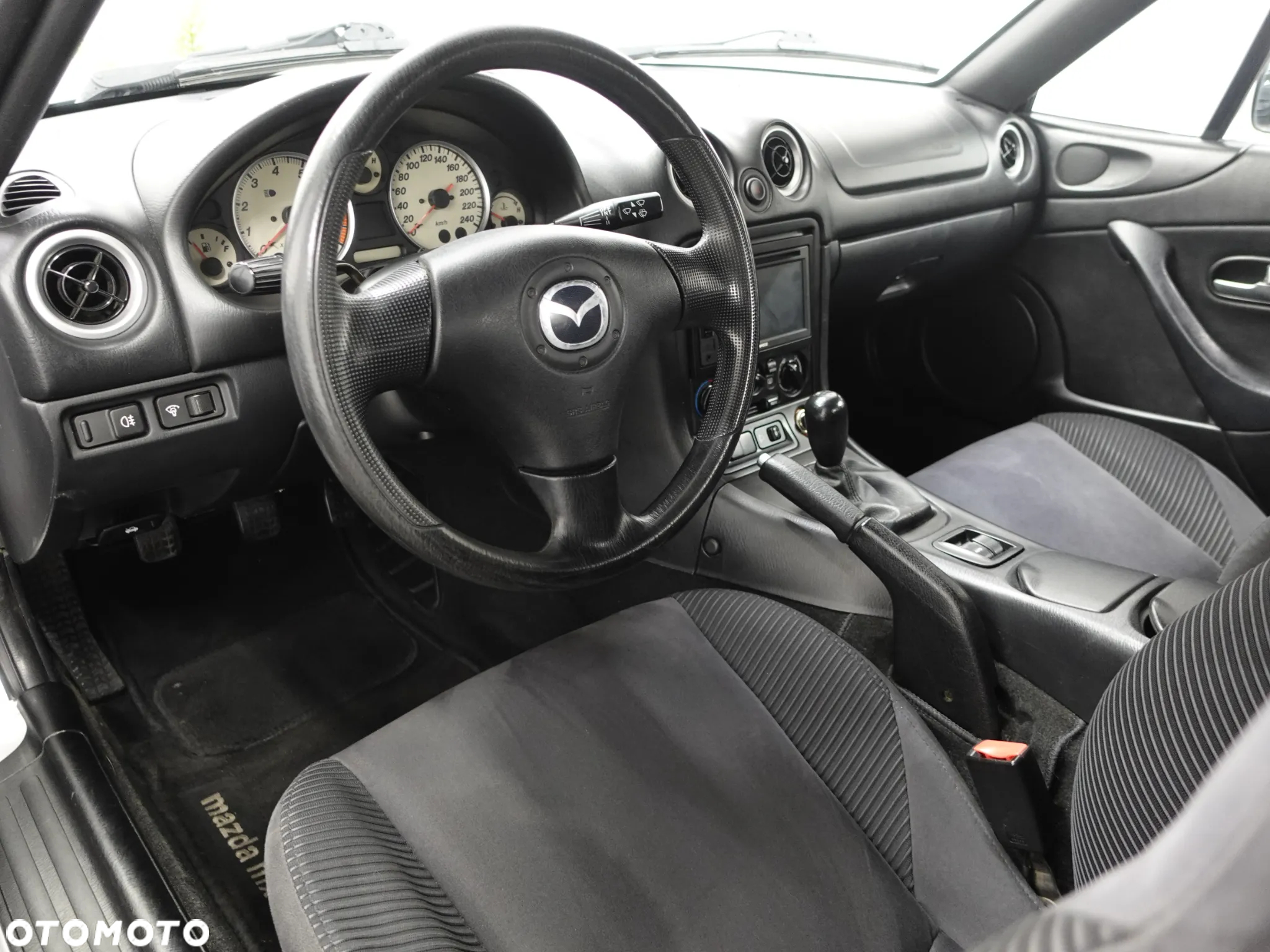Mazda MX-5 1.6i 16V - 22