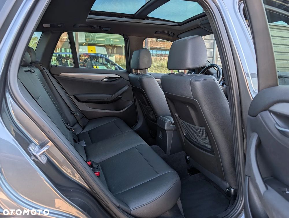 BMW X1 xDrive25d Sport Line - 8