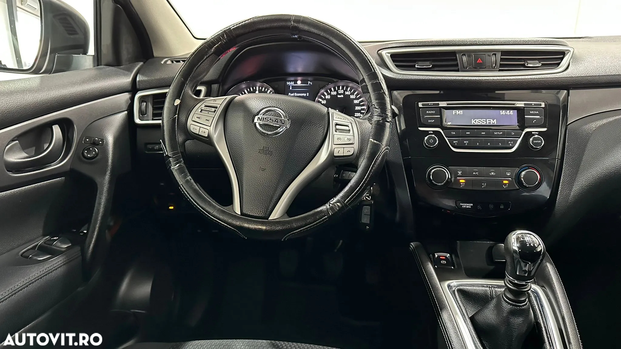 Nissan Qashqai 1.2 DIG-T Start/Stop Visia - 4